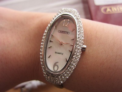 リエベ（アビステ）のキラキラ腕時計可愛いんですけど…；。 : ショップ 
